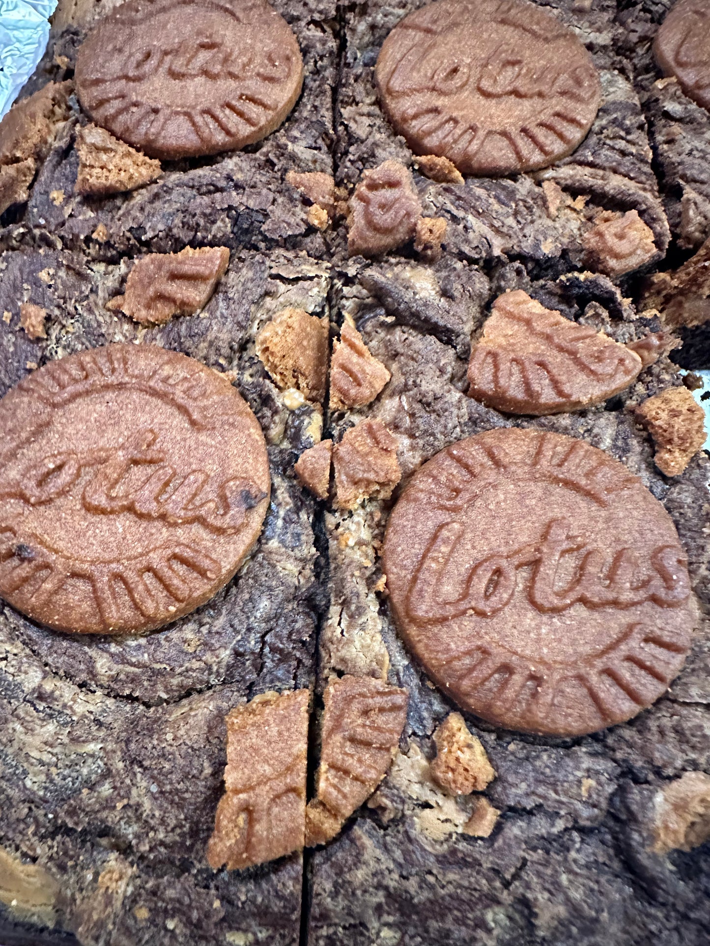COOKIE BUTTER BROWNIE
