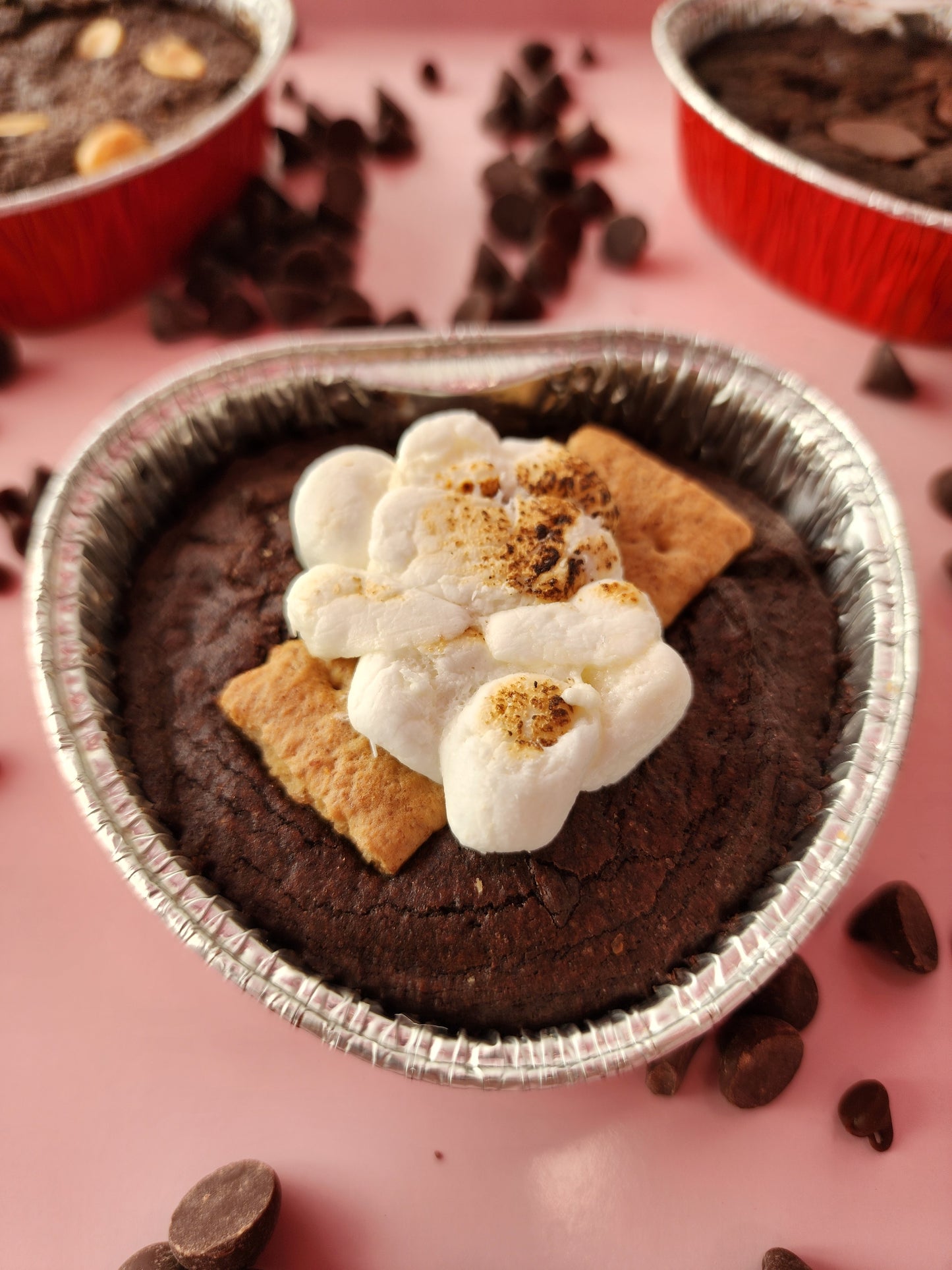 THE S'MORE THE MERRIER