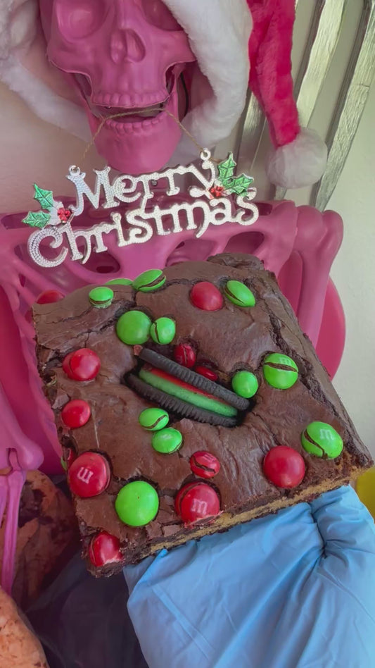 CHRISTMAS BROOKIE
